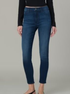 Joe’s High Rise Skinny Ankle Mademoiselle size 30